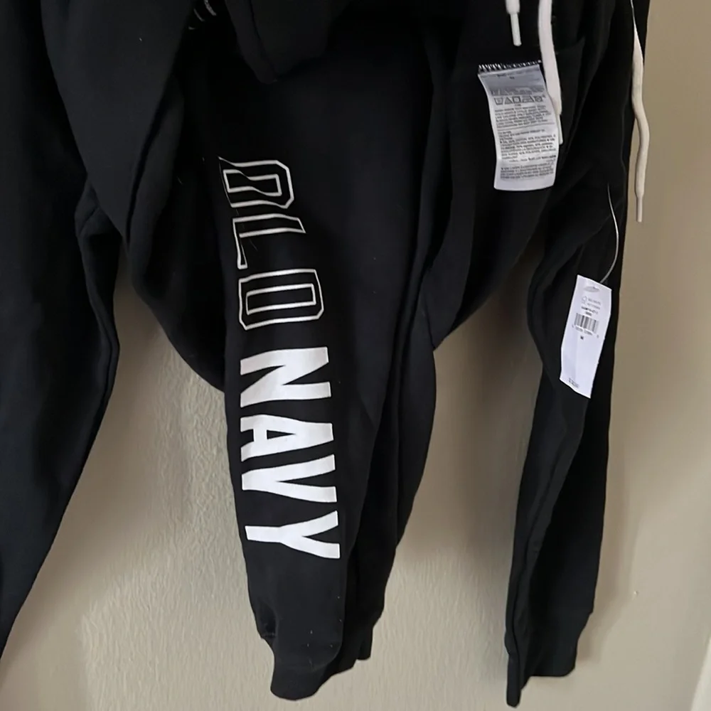 Old Navy Set - Picture 5 of 5